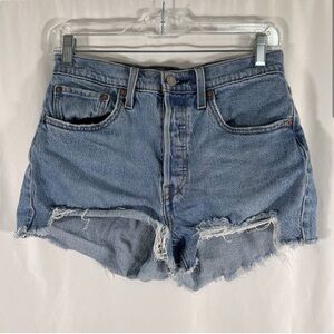 Levis 501 Cut Off Shorts Women's 27 Medium Wash Denim Button Fly Cotton Blend
